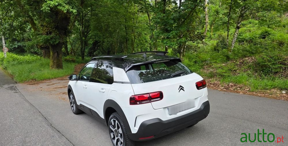 2020' Citroen C4 Cactus photo #4