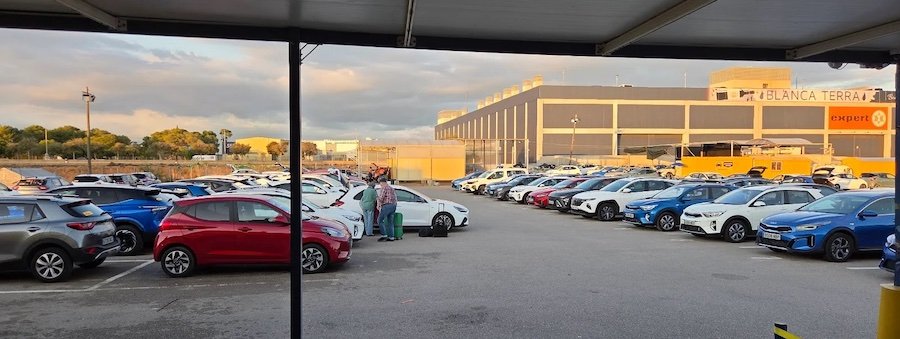 Rent-a-car bateu novo recorde na aquisição de veículos