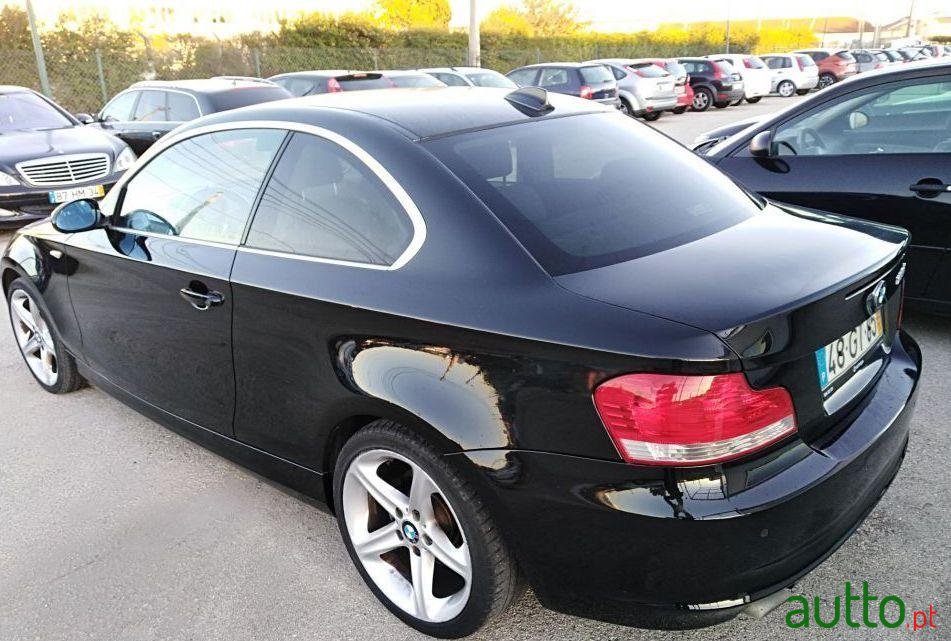 2008' BMW 120 D Sport 84 Meses Financiamento photo #1