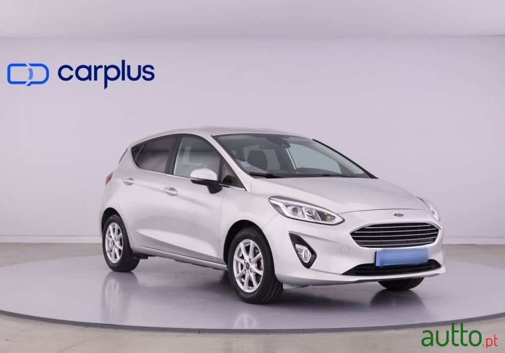 2020' Ford Fiesta photo #2