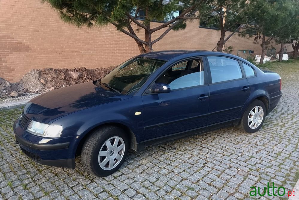 1997' Volkswagen Passat 1.9 Cl Tdi photo #1