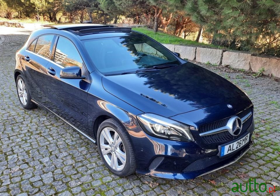 2017' Mercedes-Benz A-180 photo #4