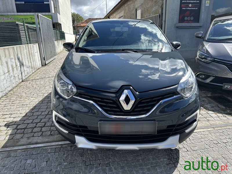 2019' Renault Captur (Energy) Tce 90 Limited photo #2