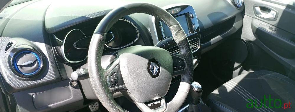 2019' Renault Clio 1.5 Dci Gt Line photo #4