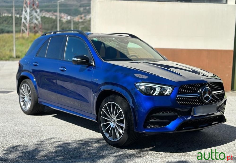 2021' Mercedes-Benz GLE 350 De 4Matic photo #2