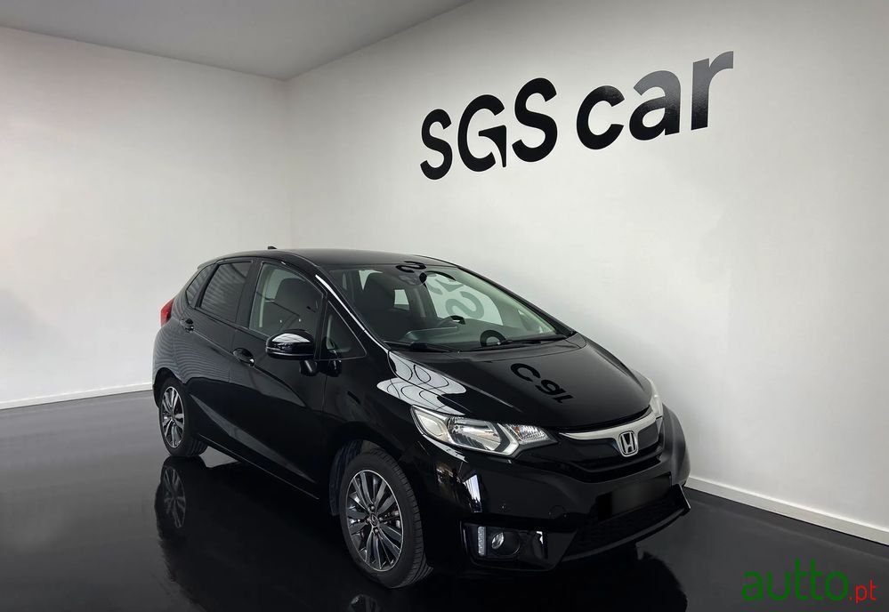 2017' Honda Jazz photo #6