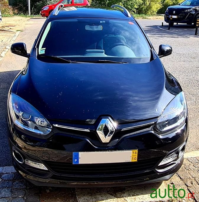 2016' Renault Megane Sport Tourer photo #3