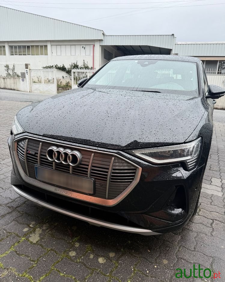 2021' Audi e-tron 55 Quattro S Line photo #3