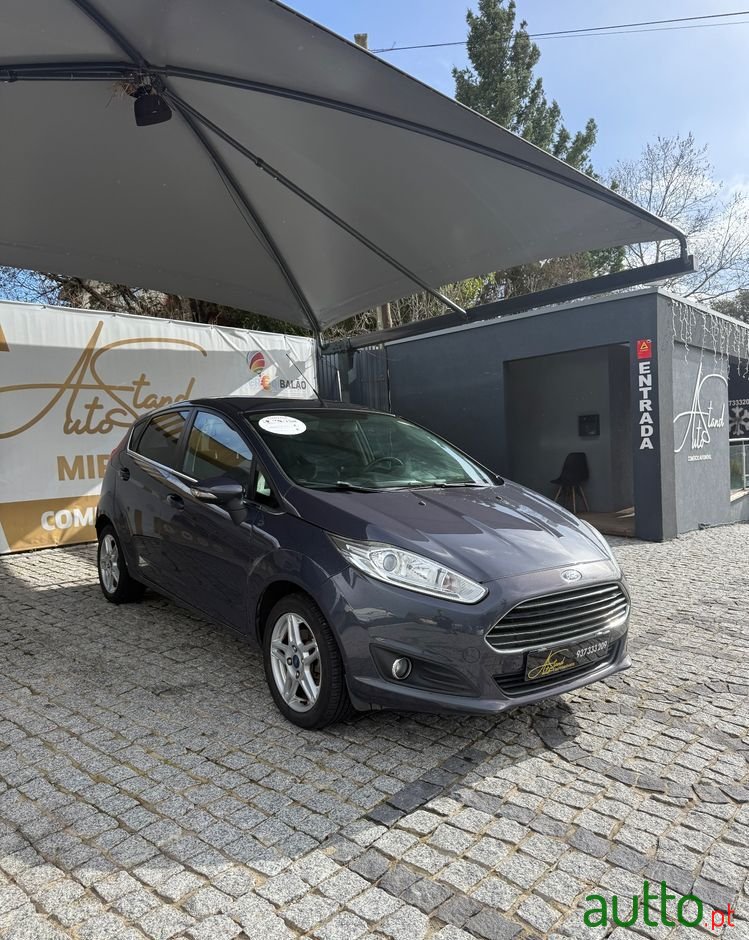 2013' Ford Fiesta 1.0 Ti-Vct Trend photo #2