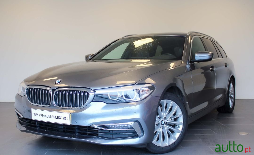 2019' BMW 520 photo #1