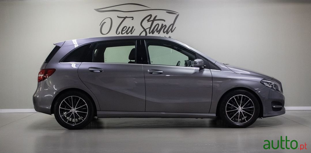 2015' Mercedes-Benz B-180 photo #6