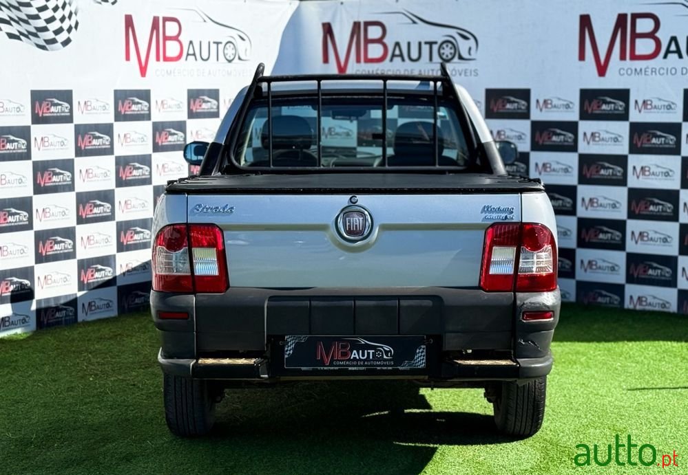 2013' Fiat Strada photo #6