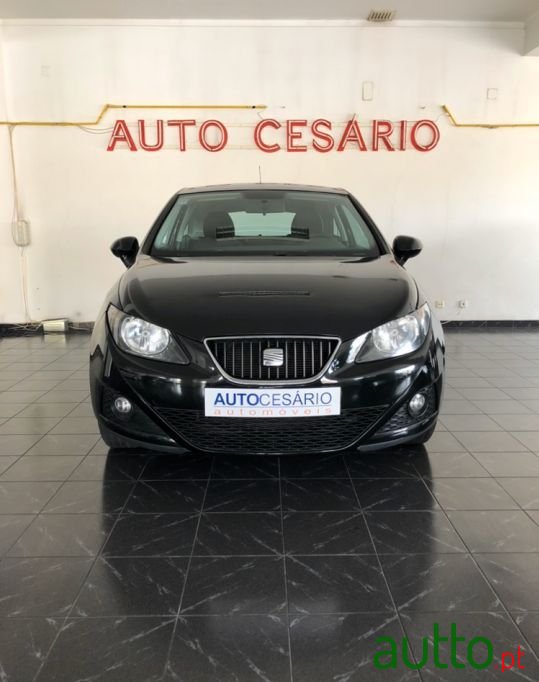 2011' SEAT Ibiza Tdi Sport photo #2