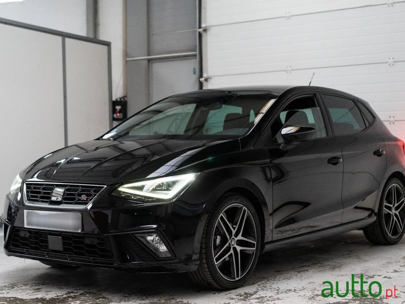 2019' SEAT Ibiza 1.0 Tsi Fr photo #1