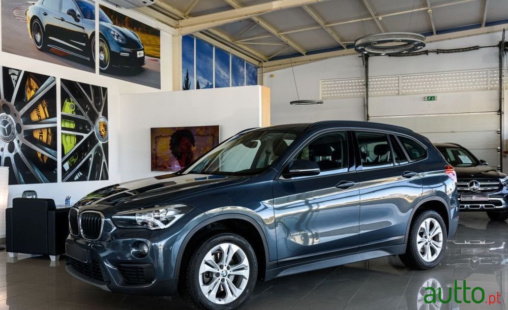 2017' BMW X1 Advantage photo #1