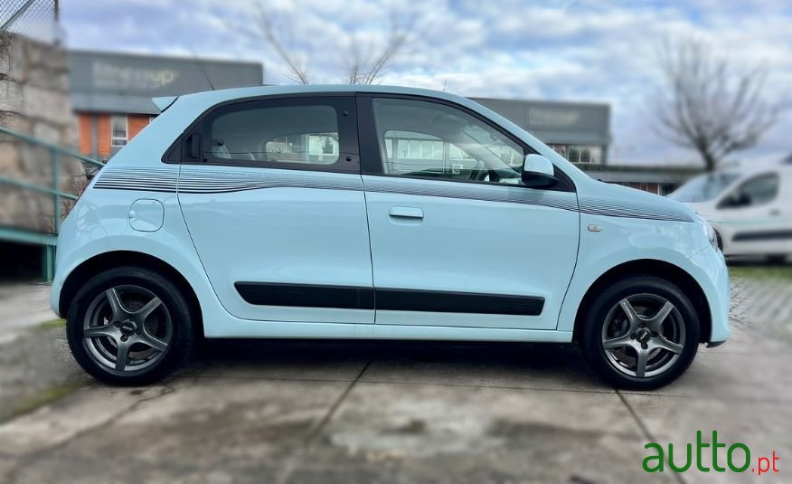2014' Renault Twingo photo #6