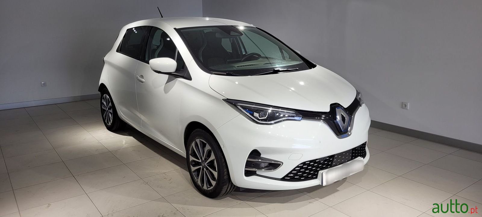 2020' Renault Zoe photo #1