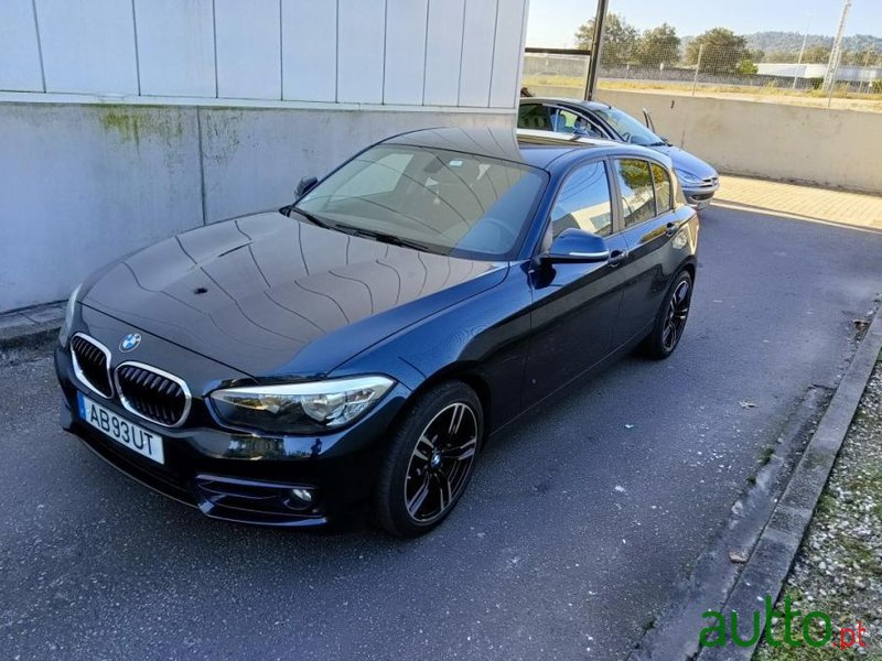 2015' BMW 116 Sport photo #2