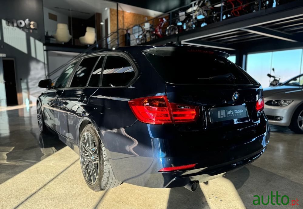 2013' BMW Série 3 D photo #5