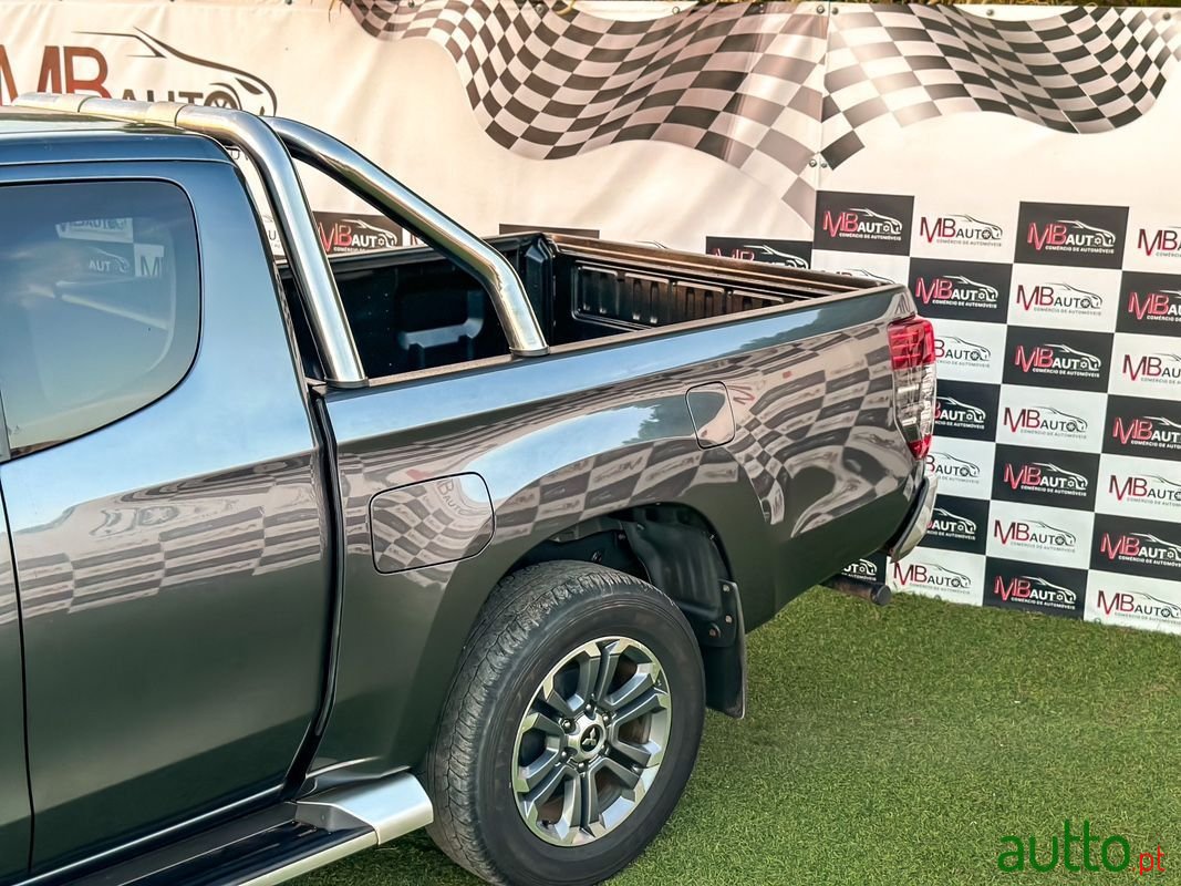 2022' Mitsubishi L200 photo #3