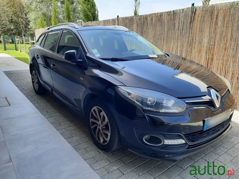 2016' Renault Mégane Sport Tourer photo #1