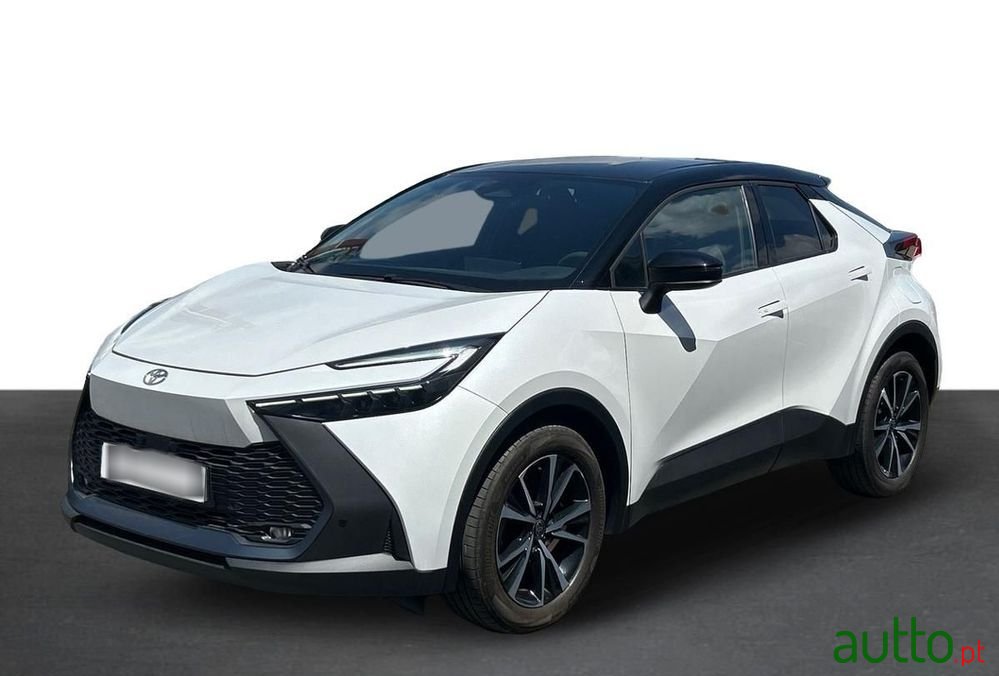 2024' Toyota C-HR photo #1