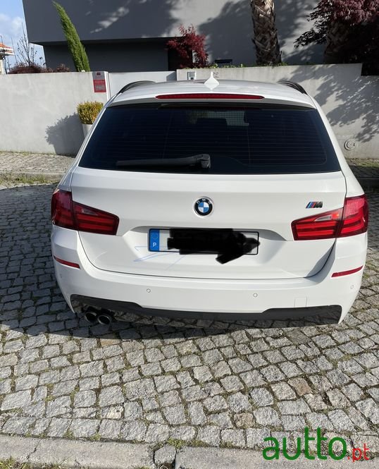 2010' BMW 520 photo #2