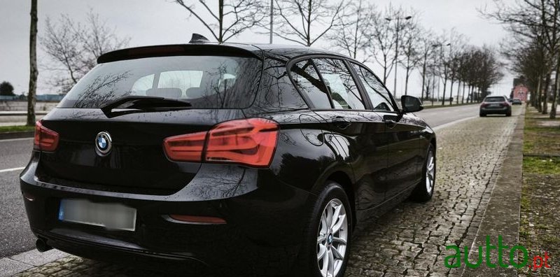 2019' BMW Série 1 D photo #2