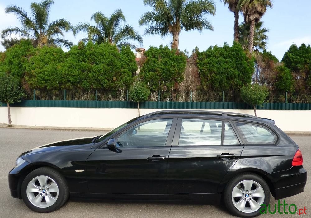 2007' BMW Série 3 I Touring photo #1