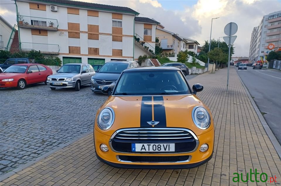 2014' MINI Cooper photo #1