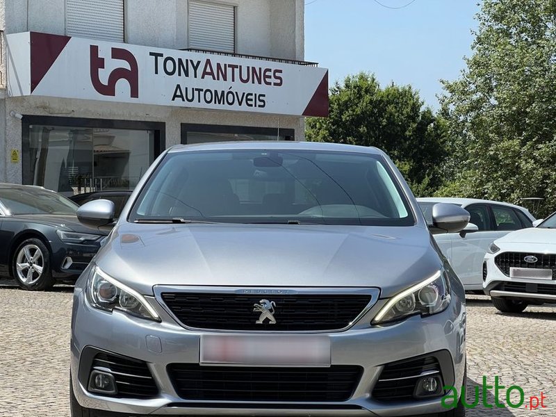 2018' Peugeot 308 photo #4