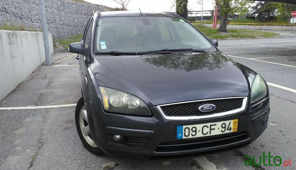 2006' Ford Focus Sw photo #1