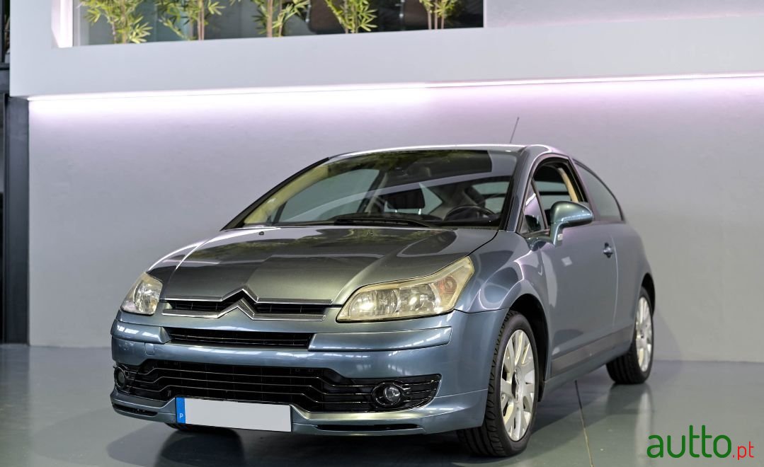 2005' Citroen C4 photo #1