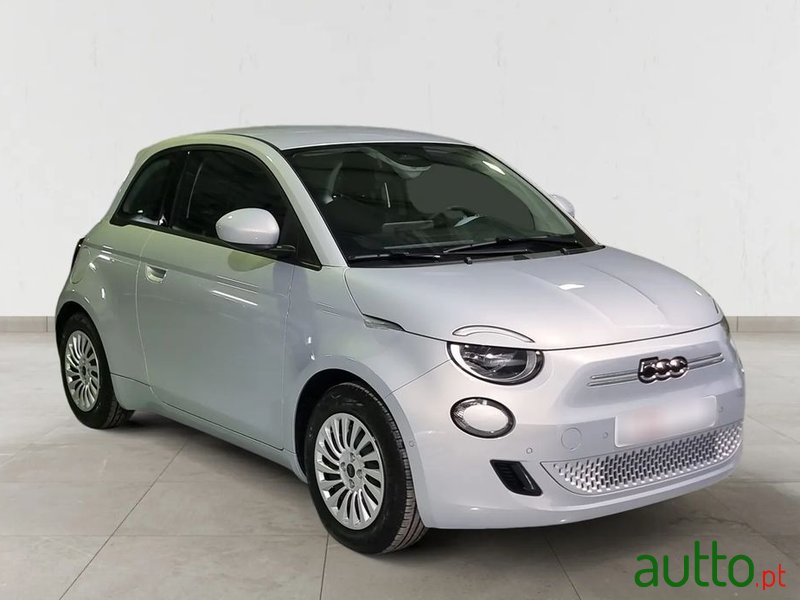 2024' Fiat 500e Novo photo #2