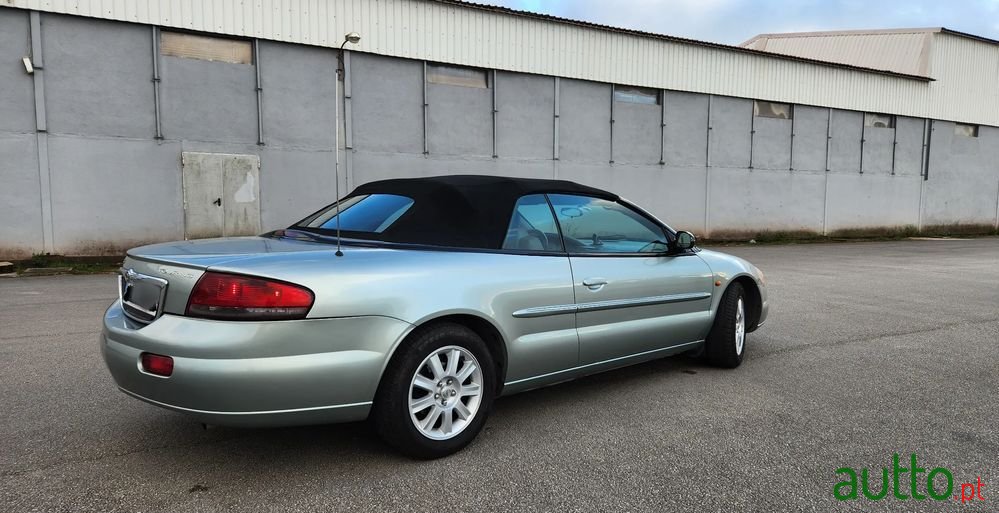 2005' Chrysler Sebring photo #5