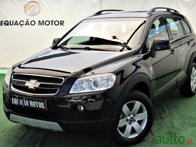 2009' Chevrolet Captiva photo #1