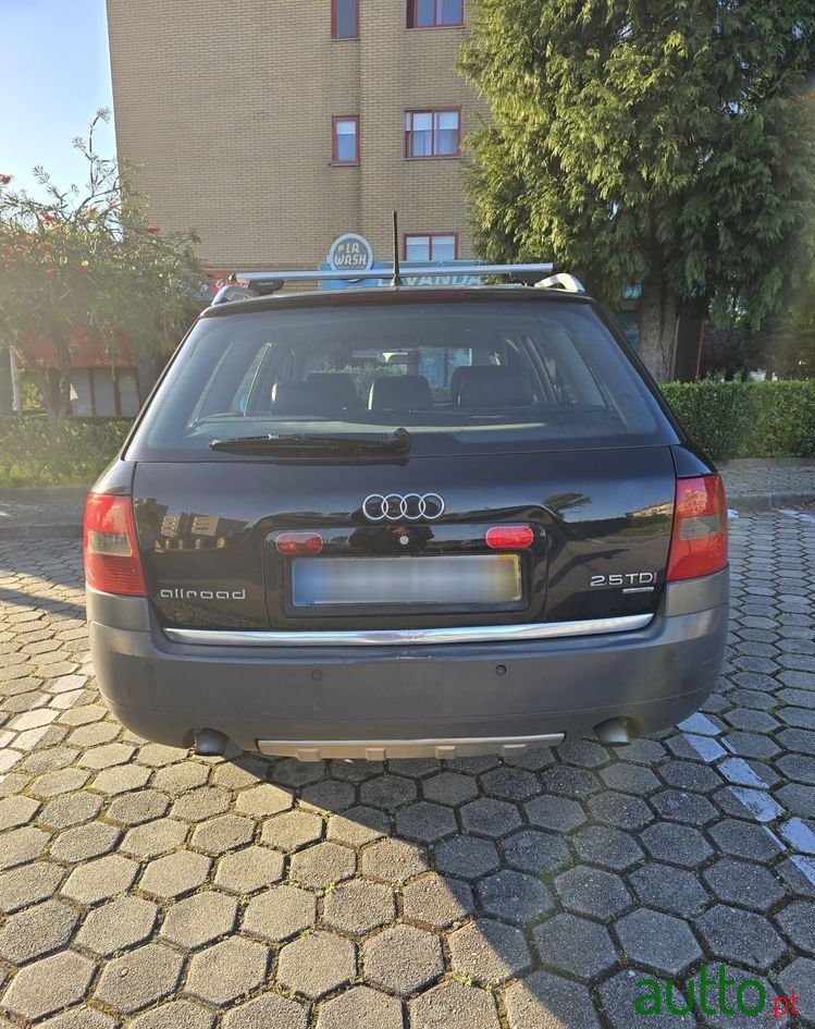 2002' Audi A6 Allroad photo #5