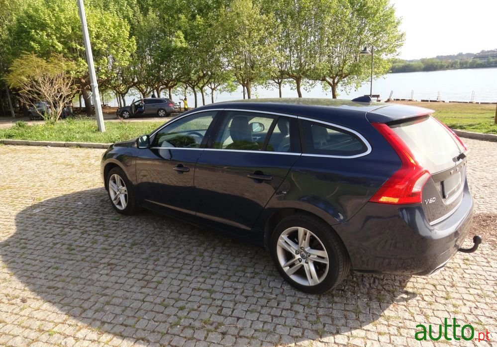 2013' Volvo V60 photo #6