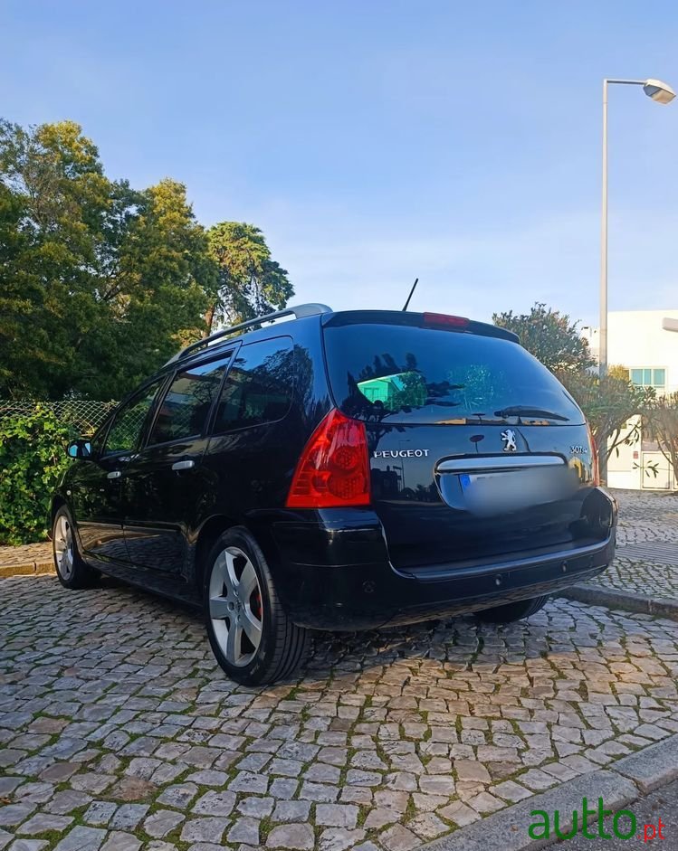 2008' Peugeot 307 Sw photo #5