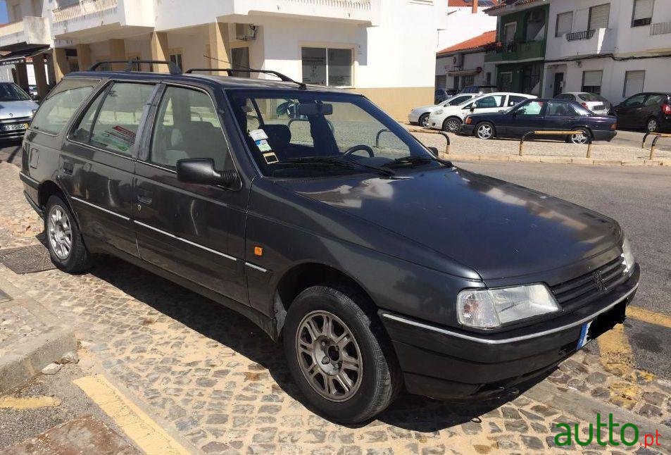 1994' Peugeot 405 Break photo #2
