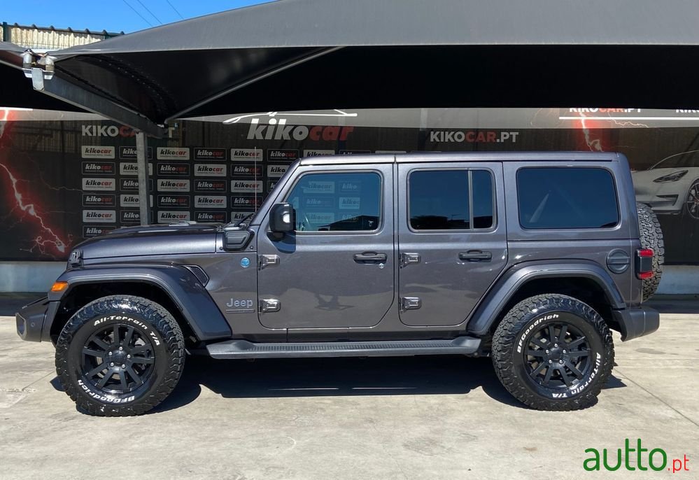 2021' Jeep Wrangler photo #4