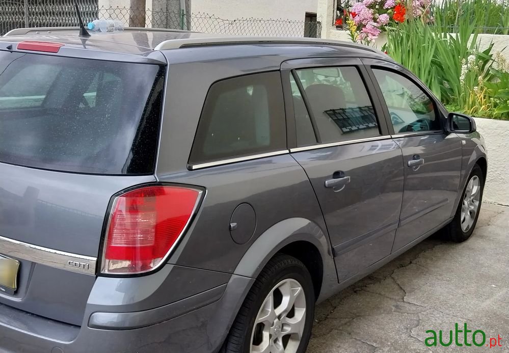 2006' Opel Combo Tour 1.3 Cdti photo #6