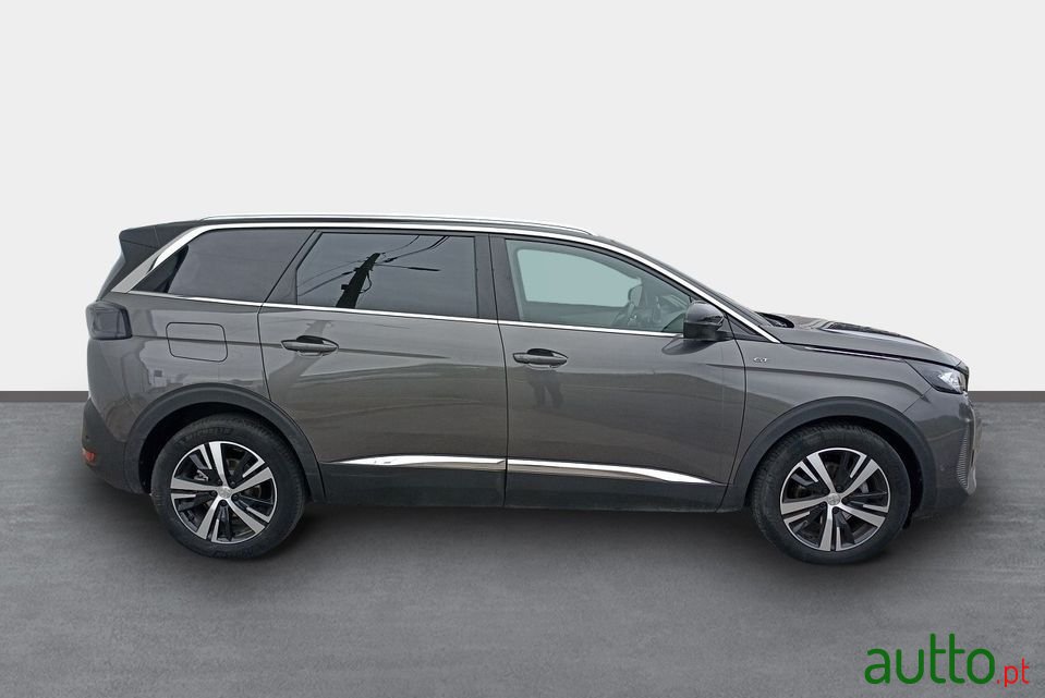 2021' Peugeot 5008 photo #4