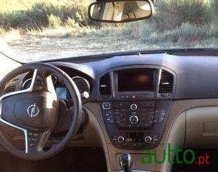 2012' Opel Insignia Sports Tourer photo #3