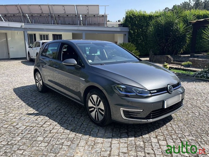 2019' Volkswagen e-Golf Ac/Dc photo #1