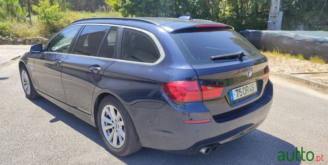 2010' BMW 520 photo #4