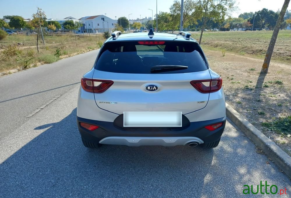 2019' Kia Stonic photo #2