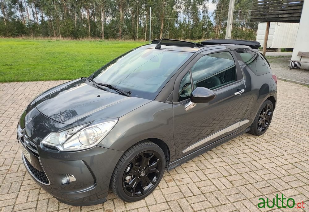 2013' Citroen DS3 photo #3