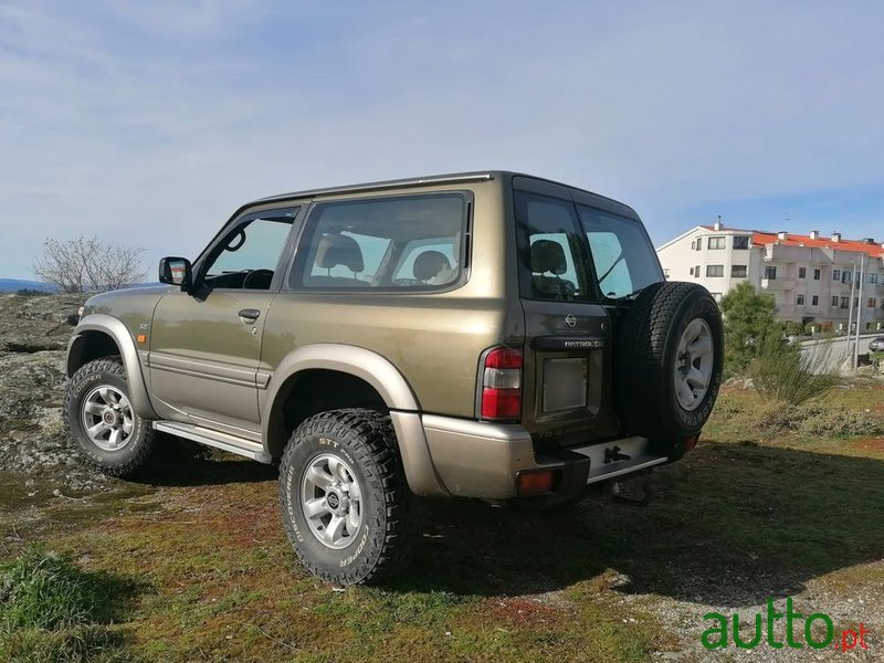 1998' Nissan Patrol photo #2