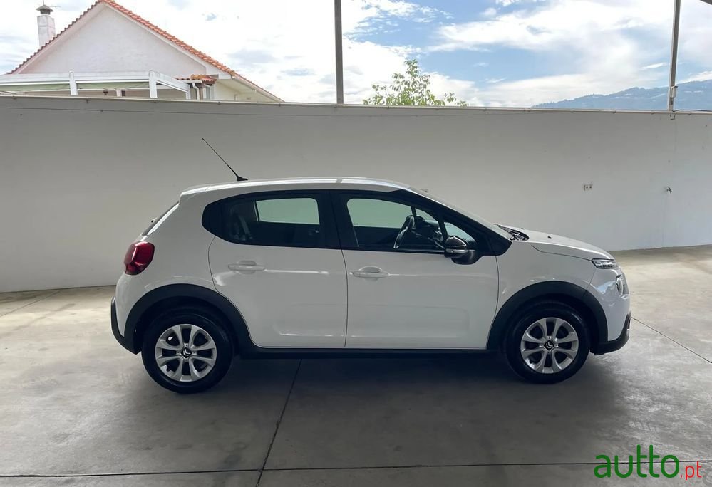 2020' Citroen C3 photo #6